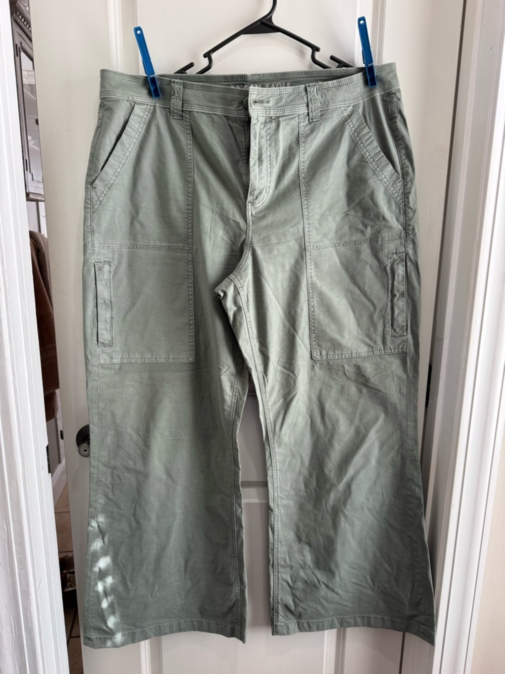 American Eagle Outfitters Green Baggy flare Pants
